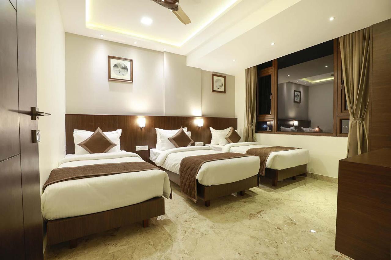 Tresca A Luxury Hotel จิกมากาลูร์ ภายนอก รูปภาพ